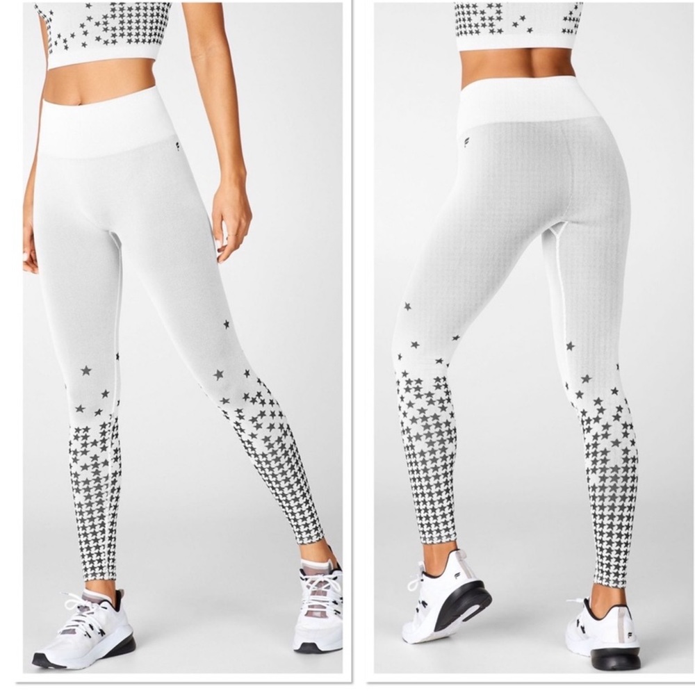 Fabletics High Waisted Seamless Star Legging Ice Grey/Black Large